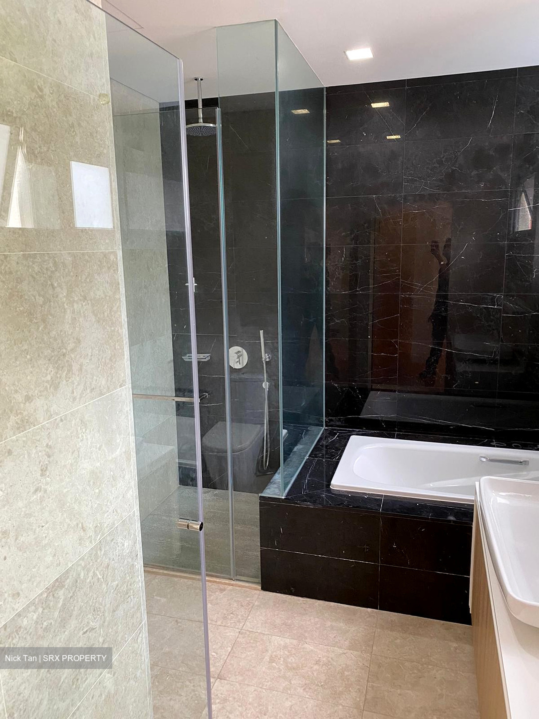 Woodgrove Avenue (D25), Condominium #551323401
